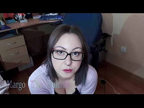 ❤️ Kynþokkafull stelpa með gleraugu sýgur dildó djúpt á myndavélinni ❤❌ Klám hjá okkur is.courseclass.ru ❌️❤